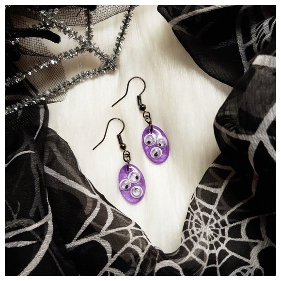 Purple Googly Eye Earrings Handmade Halloween Mini Resin Dangle Earrings - Picture 1 of 8